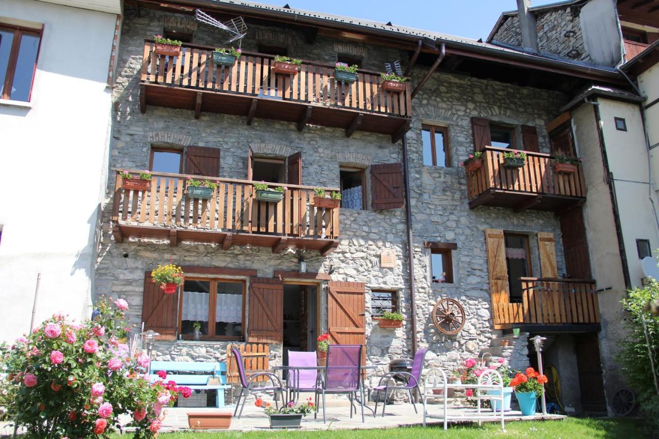 Juste Pour Le Plaisir Bed & Breakfast Saint-Pierre-dʼAlbigny Eksteriør bilde