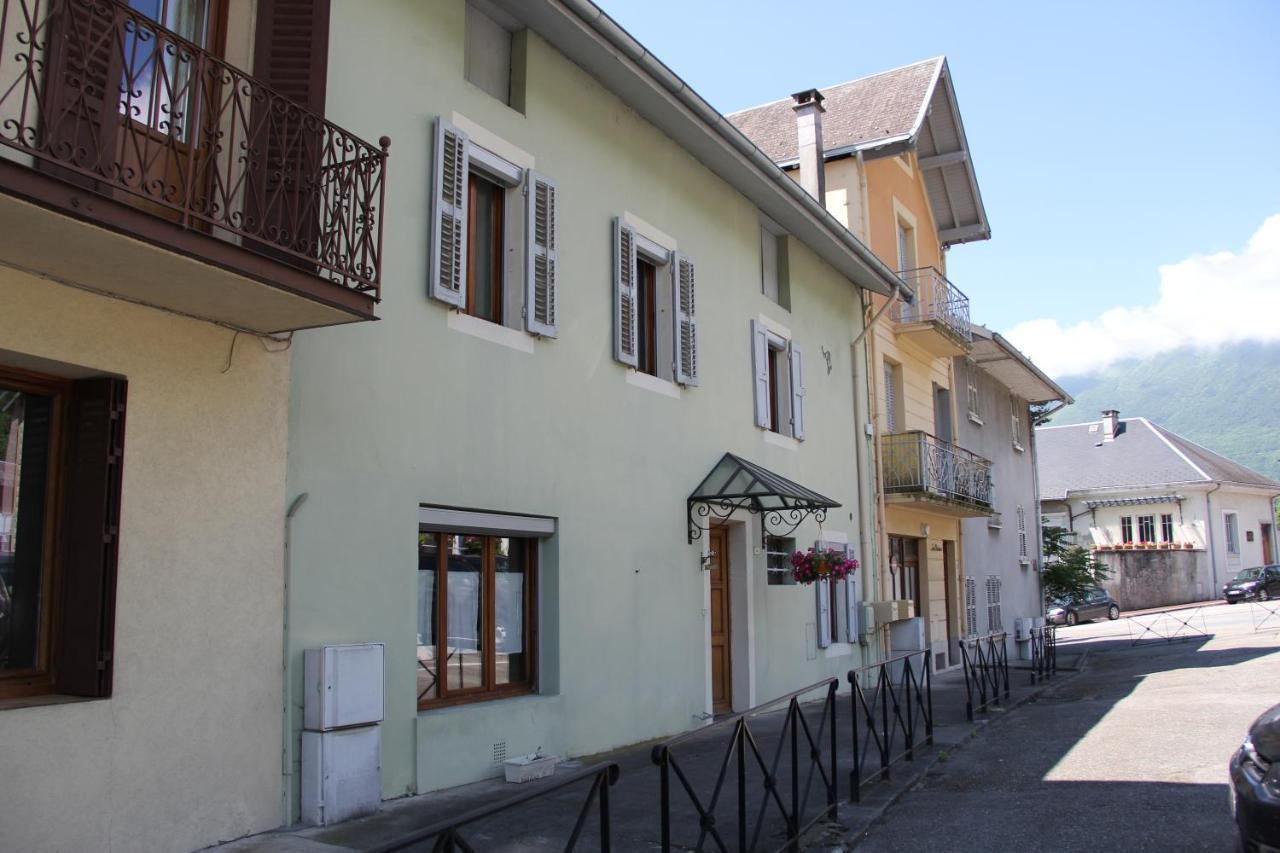 Juste Pour Le Plaisir Bed & Breakfast Saint-Pierre-dʼAlbigny Eksteriør bilde